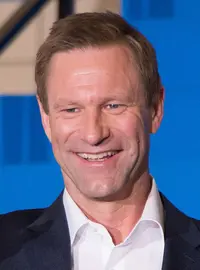 Aaron Eckhart