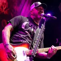 Aaron Lewis