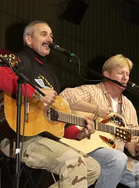 Aaron Tippin