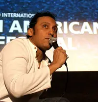 Aasif Mandvi