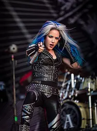 Alissa White-Gluz