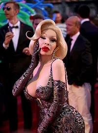 Amanda Lepore