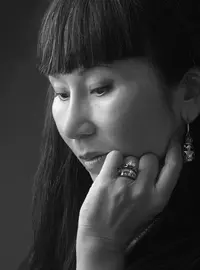 Amy Tan