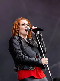 Anneke van Giersbergen