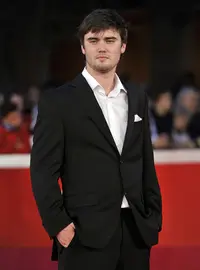 Cameron Bright