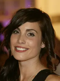 Carly Pope