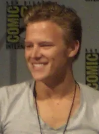 Christopher Egan