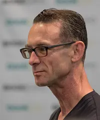 Chuck Palahniuk