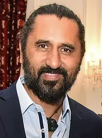 Cliff Curtis