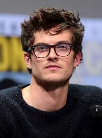 Daniel Sharman