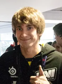 Dendi (video game player)