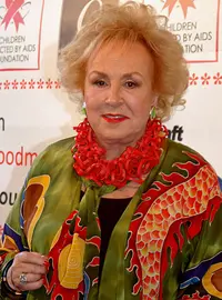 Doris Roberts