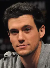 Drew Roy