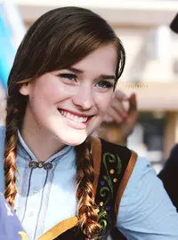 Elizabeth Lail