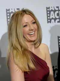 Jennifer Finnigan