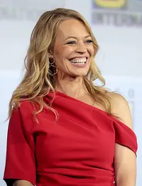 Jeri Ryan