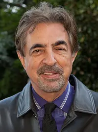 Joe Mantegna