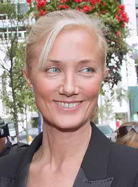 Joely Richardson