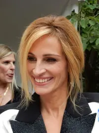 Julia Roberts