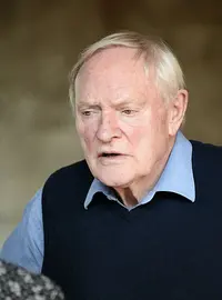 Julian Glover