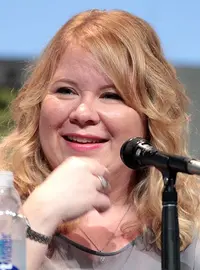 Julie Plec