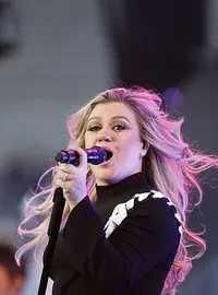 Kelly Clarkson