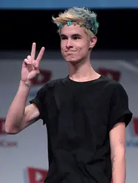 Kian Lawley