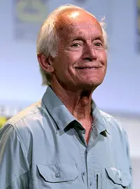 Lance Henriksen