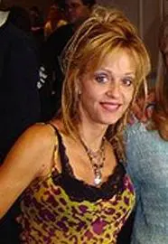 Linnea Quigley