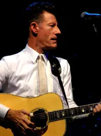 Lyle Lovett