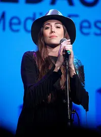 Marion Raven