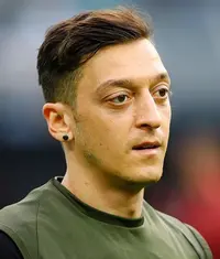 Mesut Özil