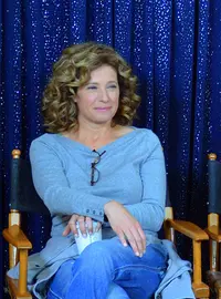 Nancy Travis