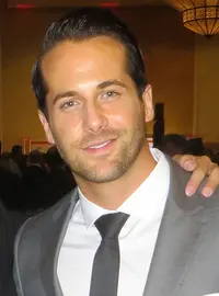 Niall Matter