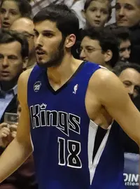 Omri Casspi