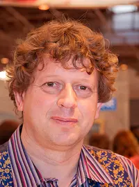 Peter F. Hamilton