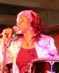 Regina Belle