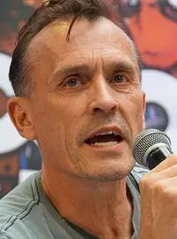 Robert Knepper