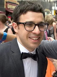 Simon Bird