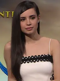 Sofia Carson