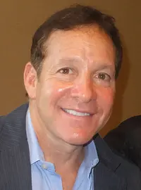 Steve Guttenberg