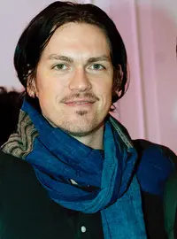 Steve Howey (actor)