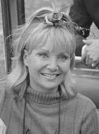 Susan Oliver