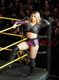 Taynara Conti