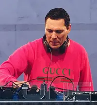 Tiësto