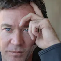 Timothy Hutton