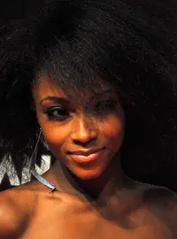 Yaya DaCosta