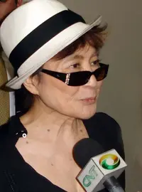 Yoko Ono